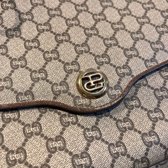 GUCCI PLUS Authentic Vintage GG Supreme Canvas Crossbody Shoulder Bag w/ COA - Picture 9 of 10